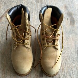 Timberland Tan Leather Work Boots 6-Inch Ankle Height